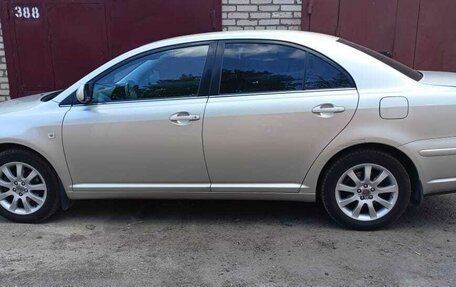 Toyota Avensis III рестайлинг, 2006 год, 1 350 000 рублей, 3 фотография