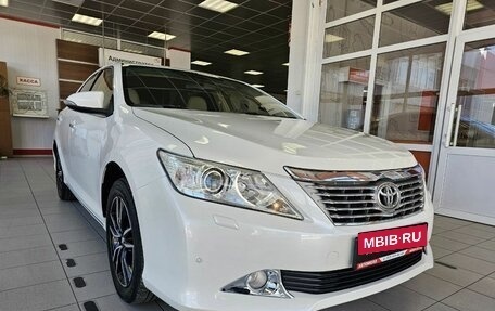 Toyota Camry, 2012 год, 2 185 000 рублей, 6 фотография