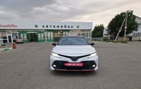 Toyota Camry, 2020 год, 2 590 000 рублей, 2 фотография