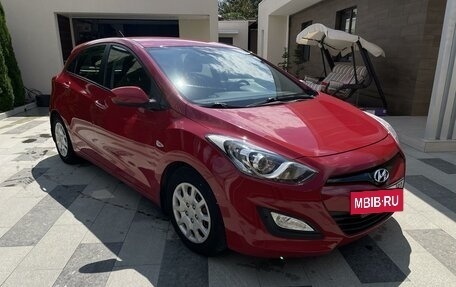 Hyundai i30 II рестайлинг, 2012 год, 1 350 000 рублей, 2 фотография