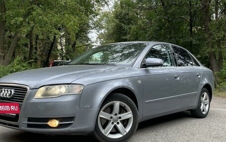 Audi A4, 2005 год, 940 000 рублей, 4 фотография