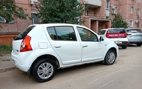 Renault Sandero I, 2013 год, 749 000 рублей, 7 фотография