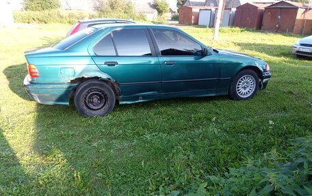 BMW 3 серия, 1992 год, 185 000 рублей, 2 фотография