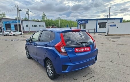 Honda Fit III, 2013 год, 820 000 рублей, 3 фотография