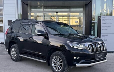 Toyota Land Cruiser Prado 150 рестайлинг 2, 2019 год, 5 600 000 рублей, 4 фотография