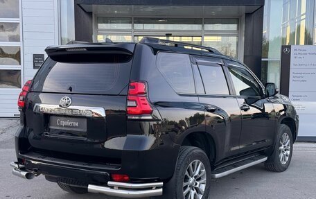 Toyota Land Cruiser Prado 150 рестайлинг 2, 2019 год, 5 600 000 рублей, 5 фотография