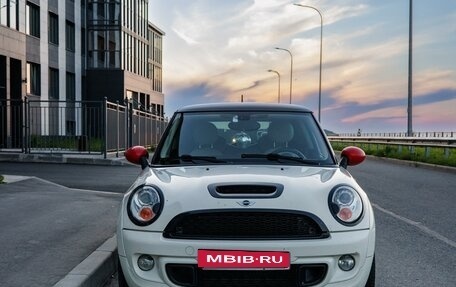 MINI Hatch, 2011 год, 1 900 000 рублей, 2 фотография