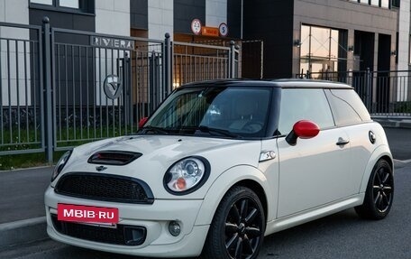 MINI Hatch, 2011 год, 1 900 000 рублей, 3 фотография