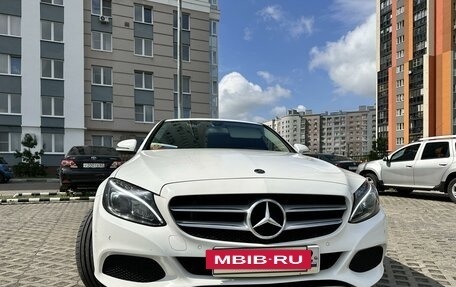 Mercedes-Benz C-Класс, 2017 год, 2 599 000 рублей, 3 фотография