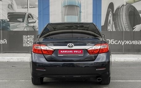 Toyota Camry, 2014 год, 2 419 000 рублей, 4 фотография