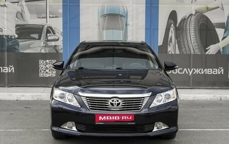 Toyota Camry, 2014 год, 2 419 000 рублей, 3 фотография