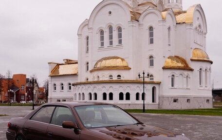 Toyota Mark II VIII (X100), 2000 год, 1 200 000 рублей, 2 фотография