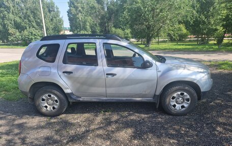 Renault Duster I рестайлинг, 2014 год, 1 200 000 рублей, 2 фотография