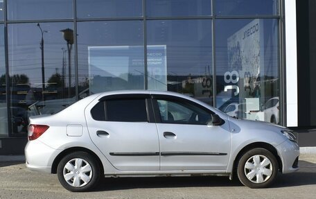 Renault Logan II, 2015 год, 824 000 рублей, 4 фотография