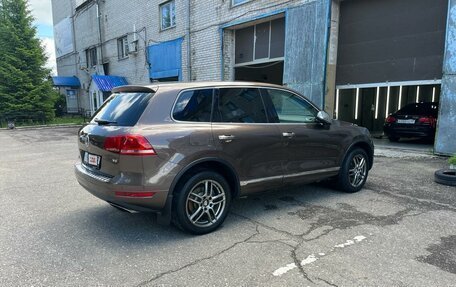 Volkswagen Touareg III, 2010 год, 1 540 000 рублей, 5 фотография