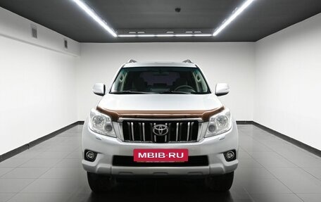 Toyota Land Cruiser Prado 150 рестайлинг 2, 2011 год, 2 745 000 рублей, 3 фотография