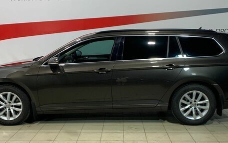 Volkswagen Passat B8 рестайлинг, 2018 год, 1 795 000 рублей, 4 фотография