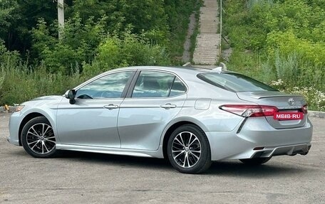 Toyota Camry, 2020 год, 2 299 999 рублей, 3 фотография