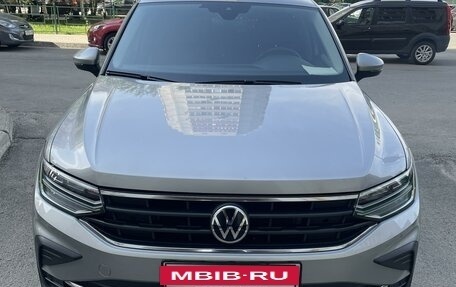 Volkswagen Tiguan II, 2021 год, 3 605 000 рублей, 2 фотография