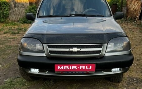 Chevrolet Niva I рестайлинг, 2005 год, 530 000 рублей, 4 фотография