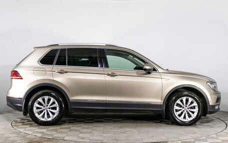 Volkswagen Tiguan II, 2017 год, 1 699 000 рублей, 4 фотография