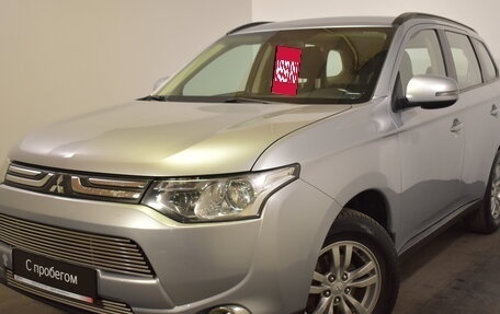 Mitsubishi Outlander III рестайлинг 3, 2012 год, 1 279 000 рублей, 3 фотография