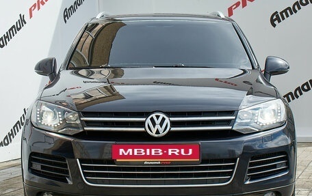 Volkswagen Touareg III, 2011 год, 2 150 000 рублей, 2 фотография