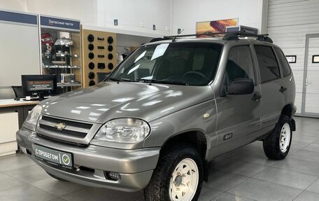 Chevrolet Niva I рестайлинг, 2006 год, 509 900 рублей, 3 фотография