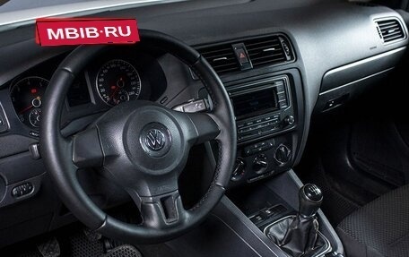 Volkswagen Jetta VI, 2014 год, 893 000 рублей, 3 фотография