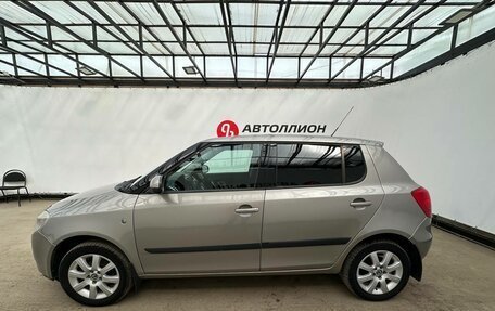 Skoda Fabia II, 2008 год, 489 000 рублей, 2 фотография