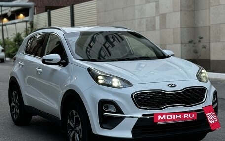 KIA Sportage IV рестайлинг, 2021 год, 2 550 000 рублей, 4 фотография