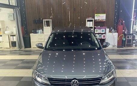 Volkswagen Jetta VI, 2013 год, 1 665 000 рублей, 2 фотография