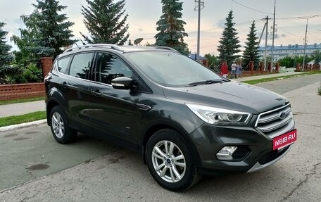 Ford Kuga III, 2018 год, 1 910 000 рублей, 2 фотография