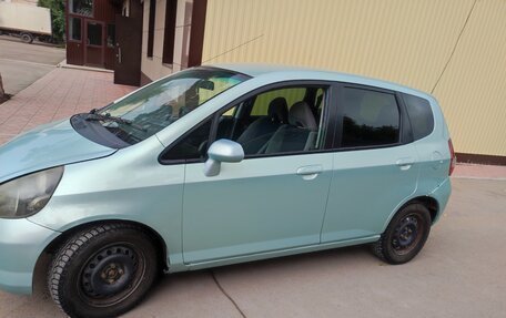 Honda Fit III, 2003 год, 400 000 рублей, 3 фотография