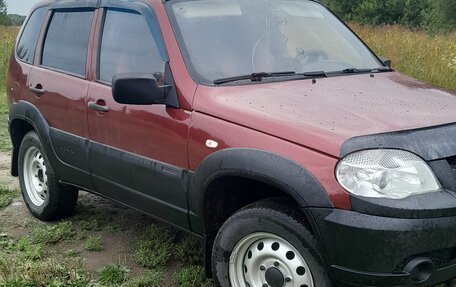 Chevrolet Niva I рестайлинг, 2011 год, 410 000 рублей, 2 фотография