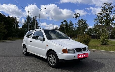 Volkswagen Polo III рестайлинг, 1999 год, 280 000 рублей, 1 фотография