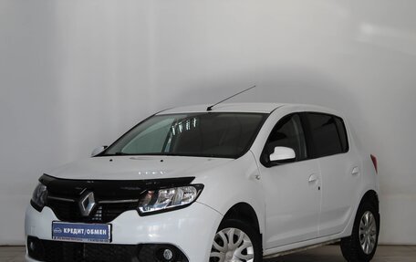 Renault Sandero II рестайлинг, 2015 год, 889 000 рублей, 3 фотография