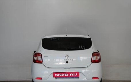 Renault Sandero II рестайлинг, 2015 год, 889 000 рублей, 5 фотография