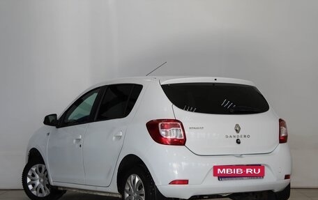 Renault Sandero II рестайлинг, 2015 год, 889 000 рублей, 4 фотография