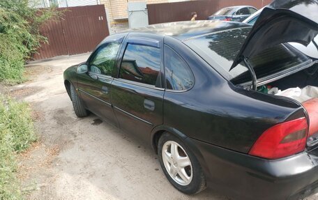 Opel Vectra B рестайлинг, 1999 год, 250 000 рублей, 3 фотография