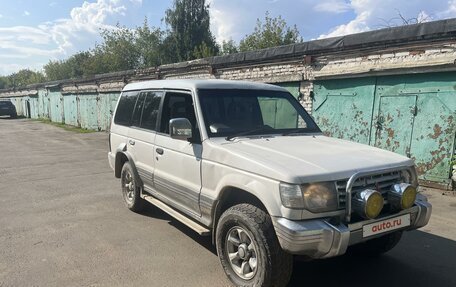 Mitsubishi Pajero III рестайлинг, 1992 год, 380 000 рублей, 4 фотография