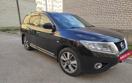 Nissan Pathfinder, 2014 год, 2 150 000 рублей, 4 фотография