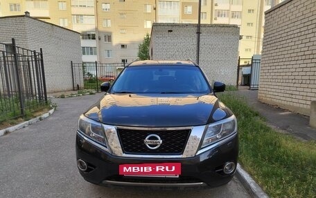 Nissan Pathfinder, 2014 год, 2 150 000 рублей, 3 фотография