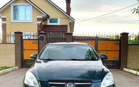 KIA cee'd I рестайлинг, 2007 год, 815 000 рублей, 2 фотография