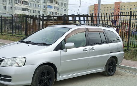 Nissan Liberty, 2001 год, 530 000 рублей, 2 фотография