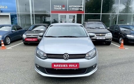 Volkswagen Polo VI (EU Market), 2011 год, 725 000 рублей, 2 фотография