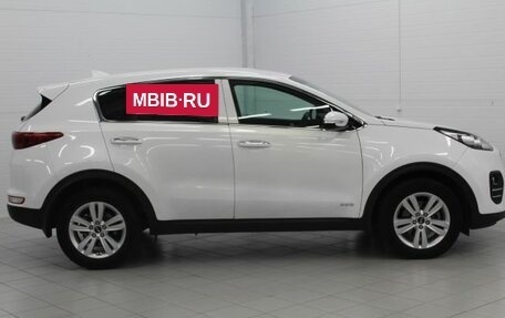 KIA Sportage IV рестайлинг, 2017 год, 2 200 000 рублей, 4 фотография