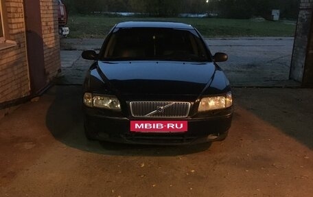 Volvo S80 II рестайлинг 2, 2002 год, 340 000 рублей, 2 фотография