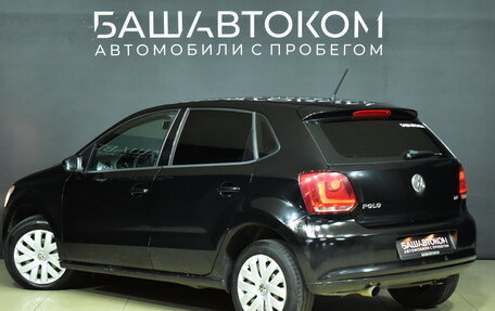 Volkswagen Polo VI (EU Market), 2011 год, 700 000 рублей, 4 фотография