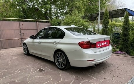 BMW 3 серия, 2015 год, 2 620 000 рублей, 3 фотография